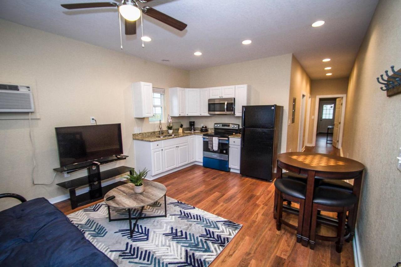 Hackberry St #A Renovated 2Br/2Ba Near Downtown Apartment San Antonio Exterior foto