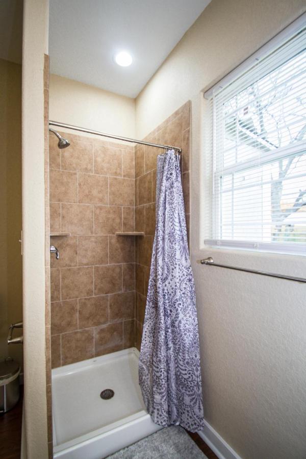 Hackberry St #A Renovated 2Br/2Ba Near Downtown Apartment San Antonio Exterior foto
